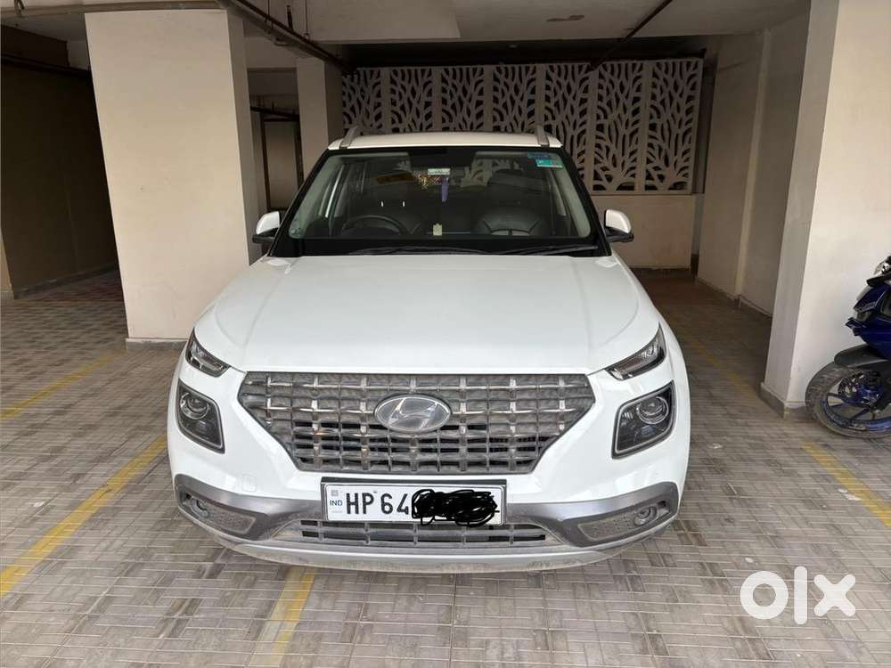 I Am Selling Hyundai Venue Sx (o) Mt Turbo 1.0 (petrol) In Gurgaon