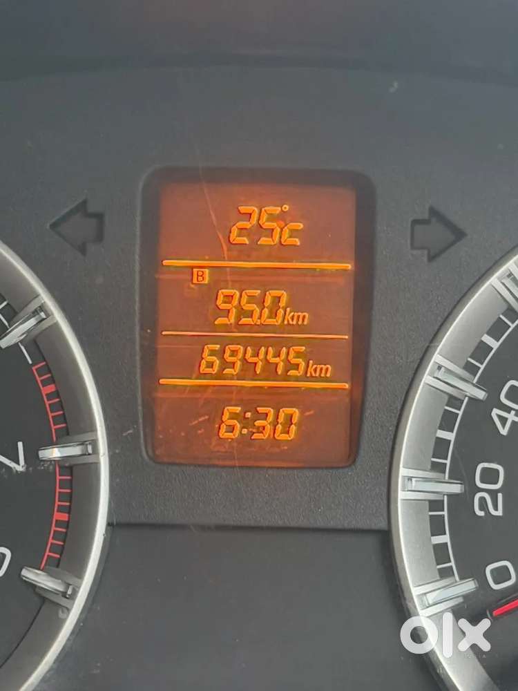 Maruti Suzuki Ertiga 1.5 Zxi, 2012, Petrol