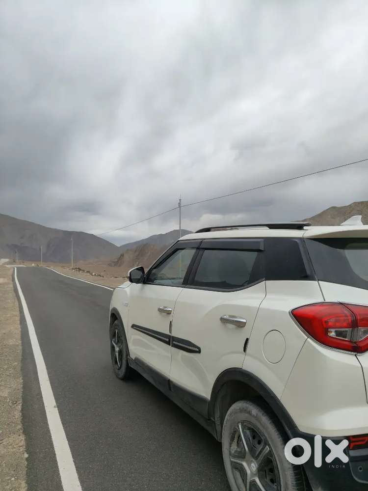 Mahindra Xuv300 1.2 W6 Petrol 2019