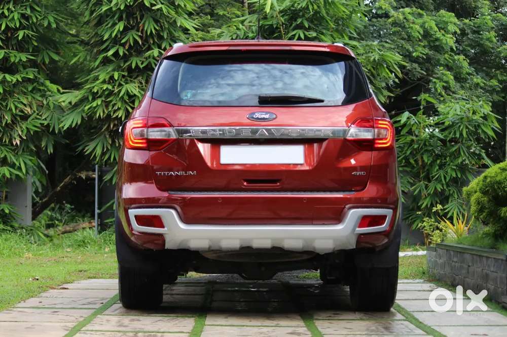 2017 Ford Endeavour 3.2 4x4 Titanium