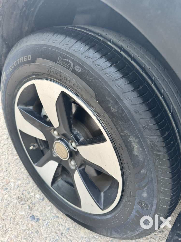 Tata Nexon 1.5 Revotorq Xza Plus, 2020, Petrol