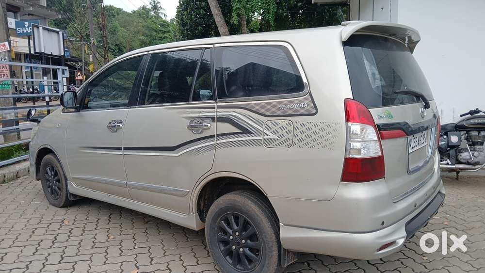 Toyota Innova Diesel 2015 Model