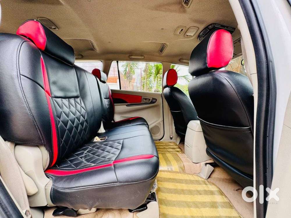 Toyota Innova 2.5 Gx (diesel) 8 Seater, 2014, Diesel