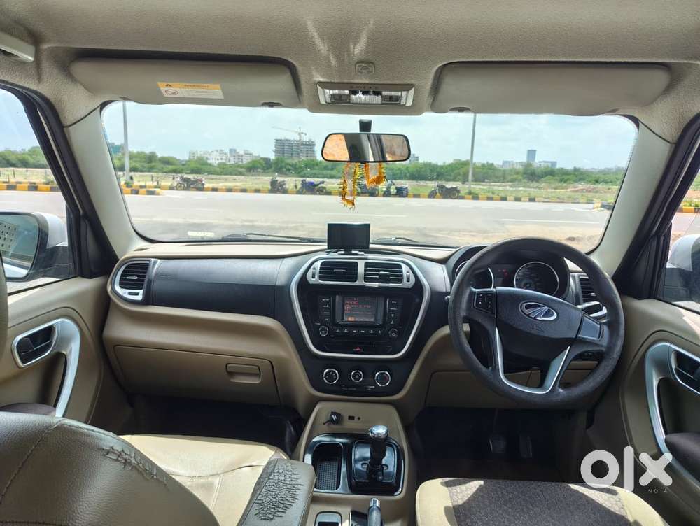 Mahindra Tuv 300 T8, 2017, Diesel