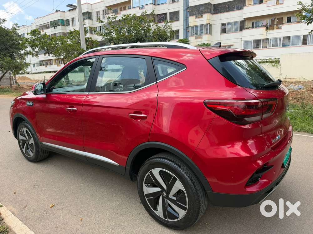 Mg Zs Ev 2025 3500 Km Driven