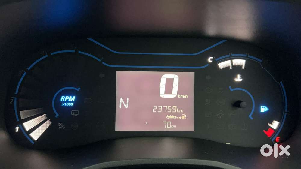 Renault Kwid 2019-ongoing 1.0 Rxt Amt (o), 2020, Petrol