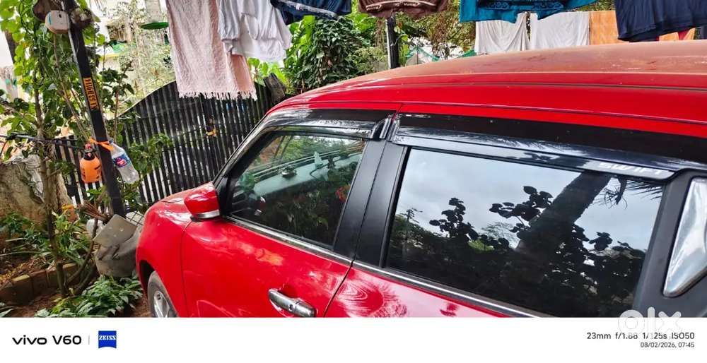 Maruti Suzuki Swift Zxi Ags 2023 Urgent Sale