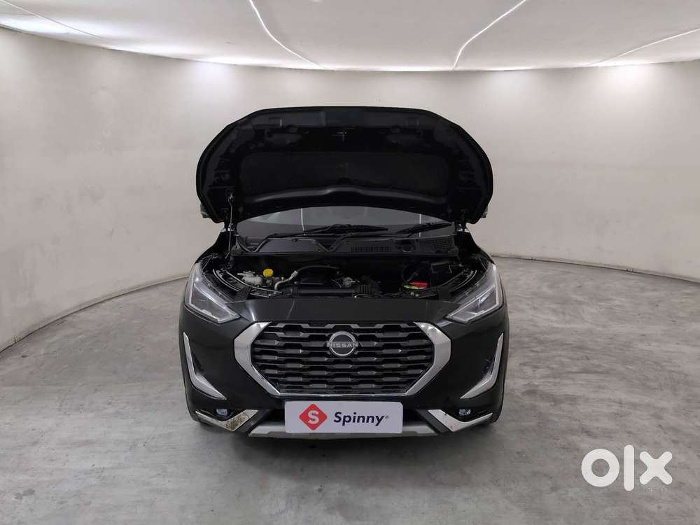 Nissan Magnite 1.0 Xv Premium, 2023, Petrol
