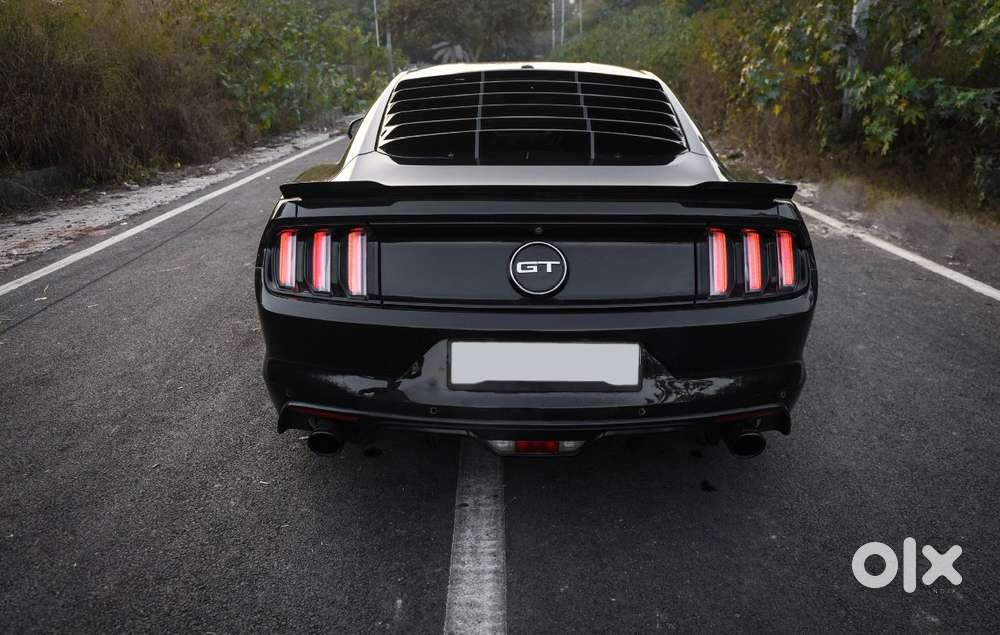 Ford Mustang V8, 2020, Petrol