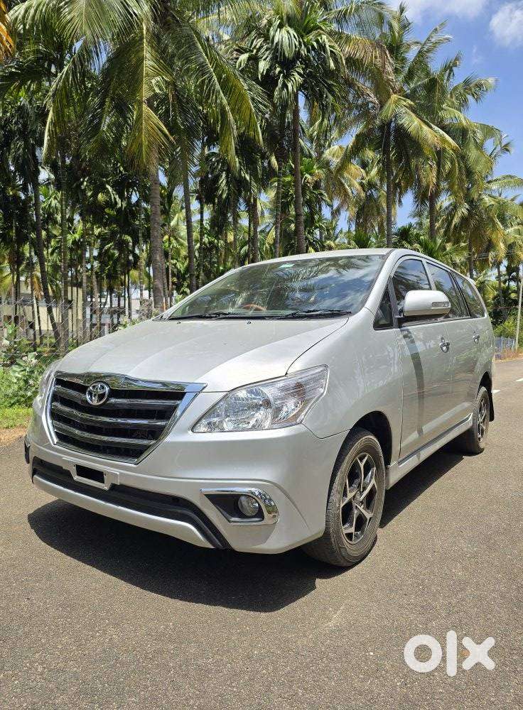 Toyota Innova 2.0 Gx 8 Str, 2011, Diesel