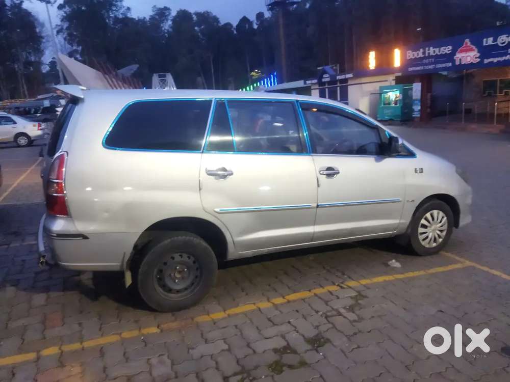 Toyota Innova 2008 Diesel 376000 Km Driven