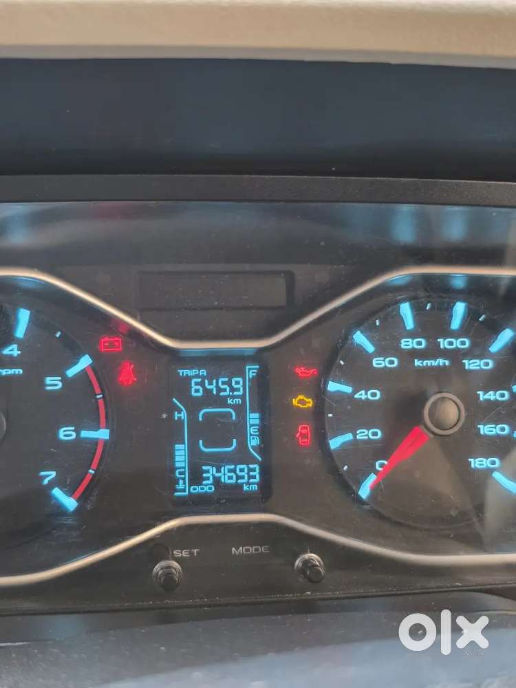 Mahindra Scorpio Classic S11