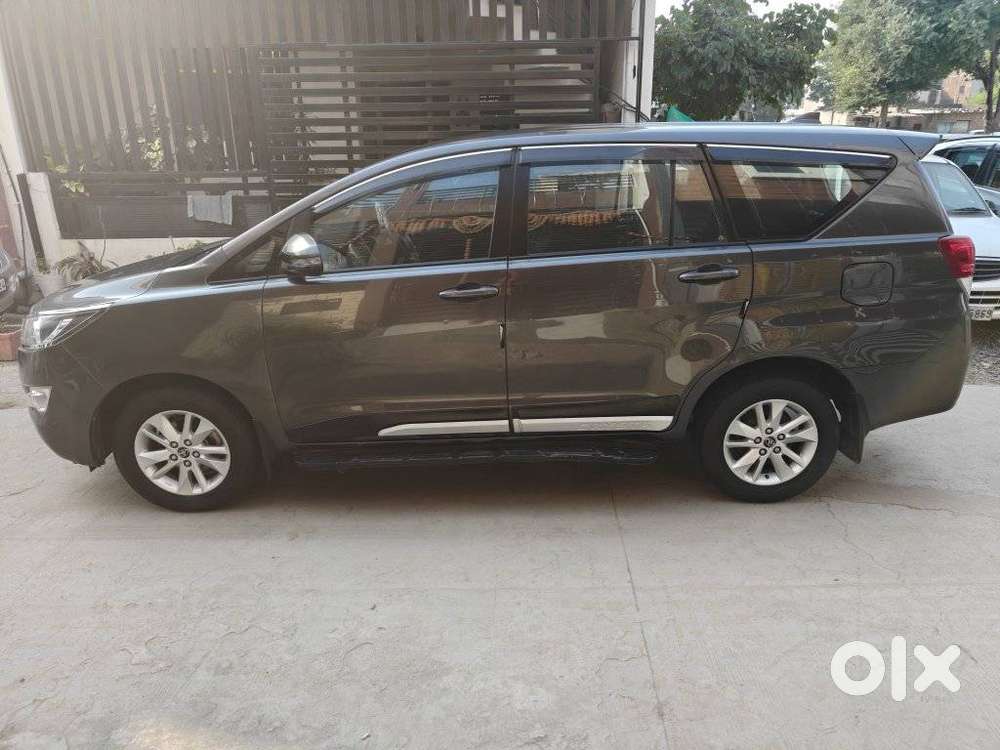 Toyota Innova Crysta 2.4 G Mt 8s, 2020, Diesel