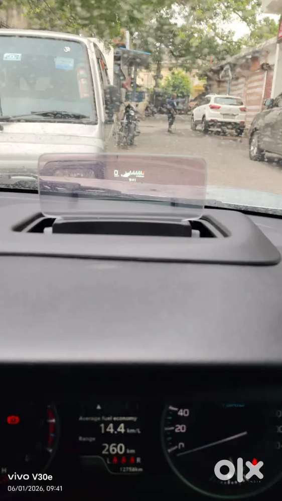 New Condition Screshless Car