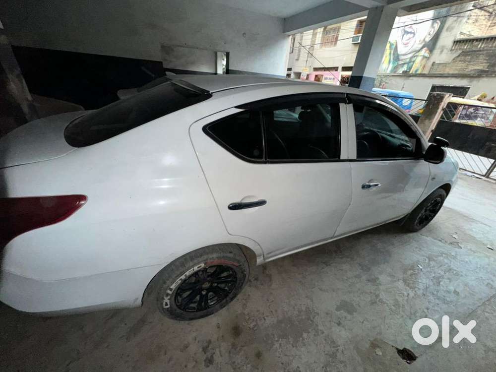 Nissan Sunny 2012 Petrol 68000 Km Driven
