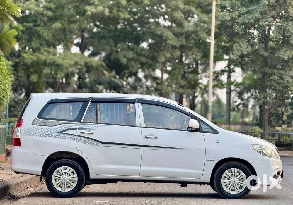 Toyota Innova 2.5 Gx 7 Str Bs-iii, 2016, Diesel