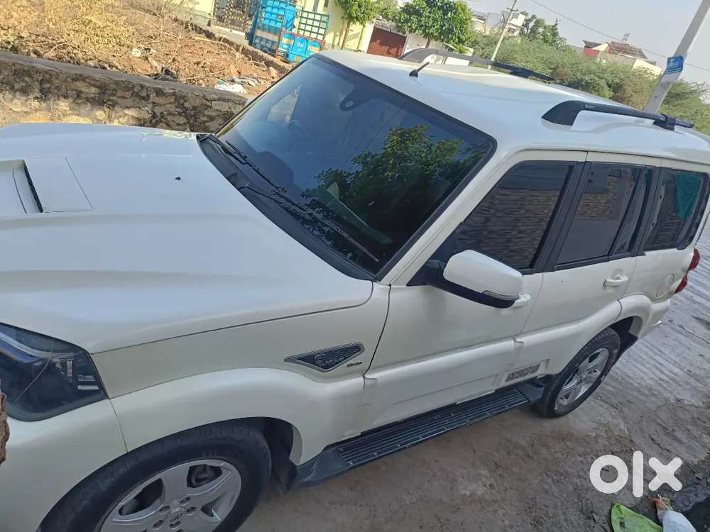 Mahindra Scorpio Diesel Manual 7s 2018