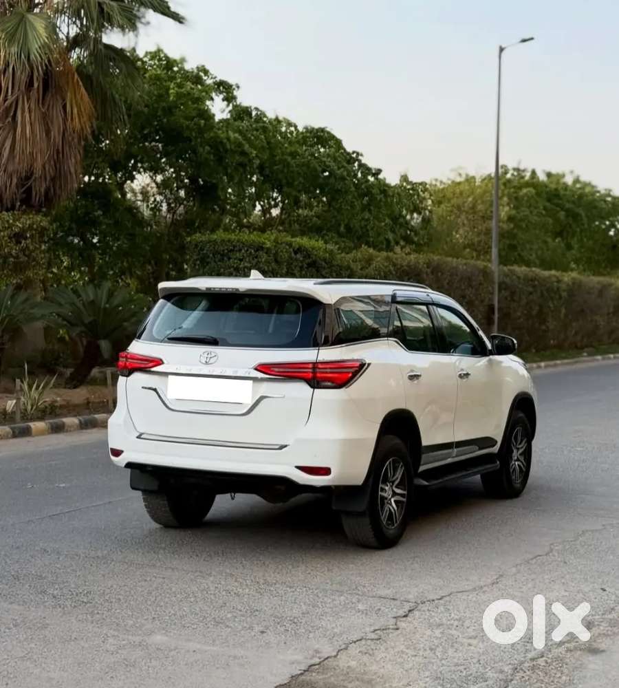 Toyota Fortuner 2022 Diesel Well Maintained
