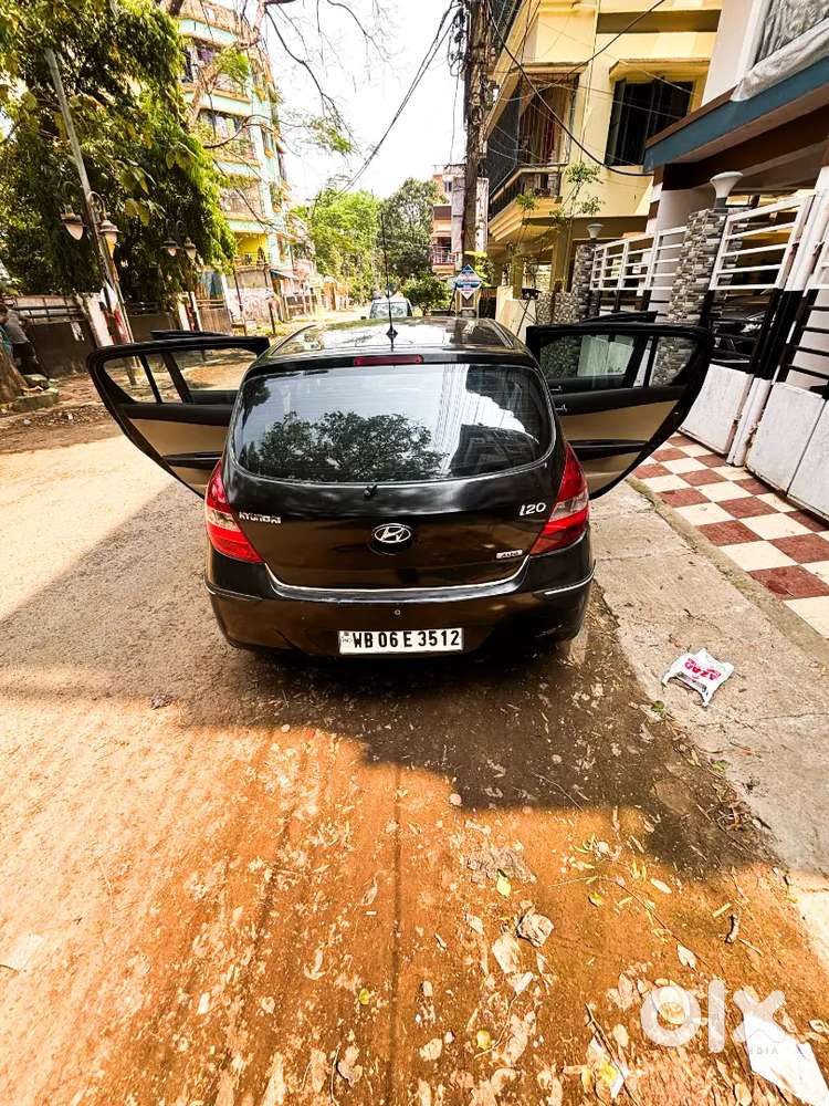 Hyundai I20 Asta Top Model Life Time Tax Cf2031