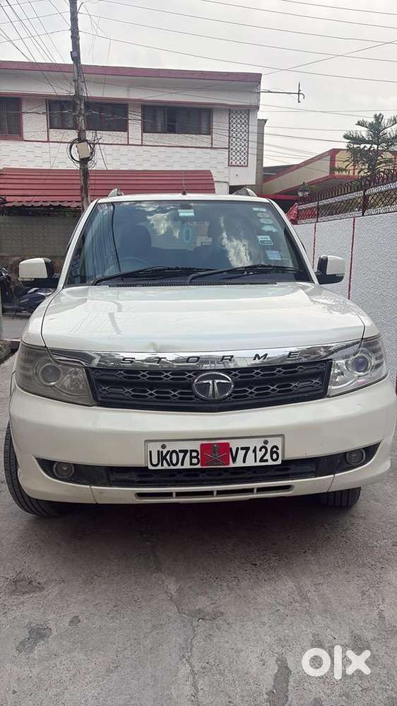 Tata Safari Storme 2017 Well Maintained