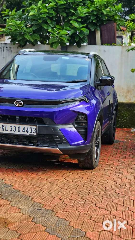 Tata Nexon Fearless Purple 2023