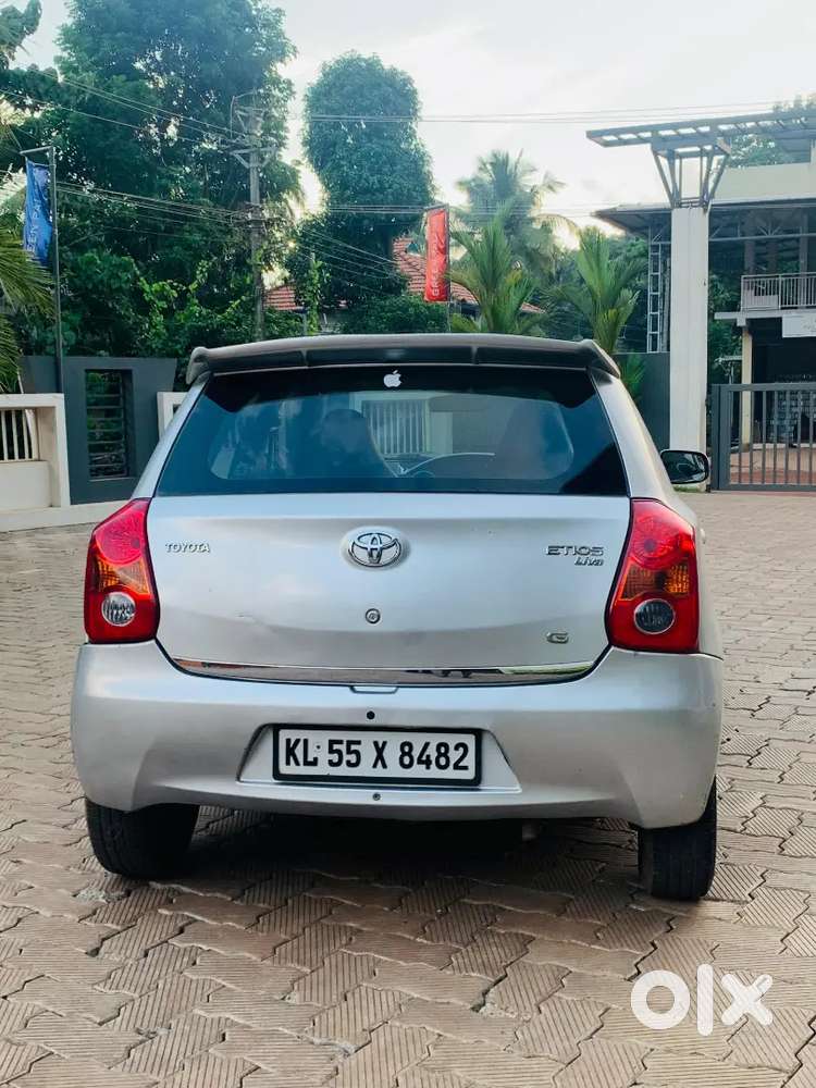 Toyota Etios Liva 2012
