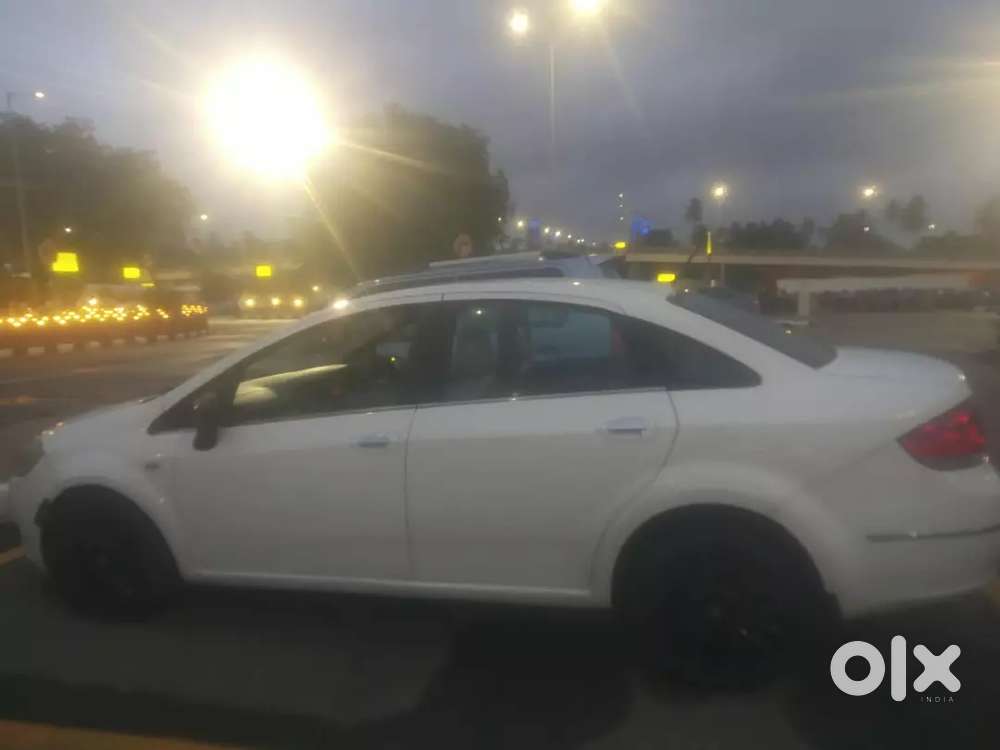 Fiat Linea Emotion Diesel 2012