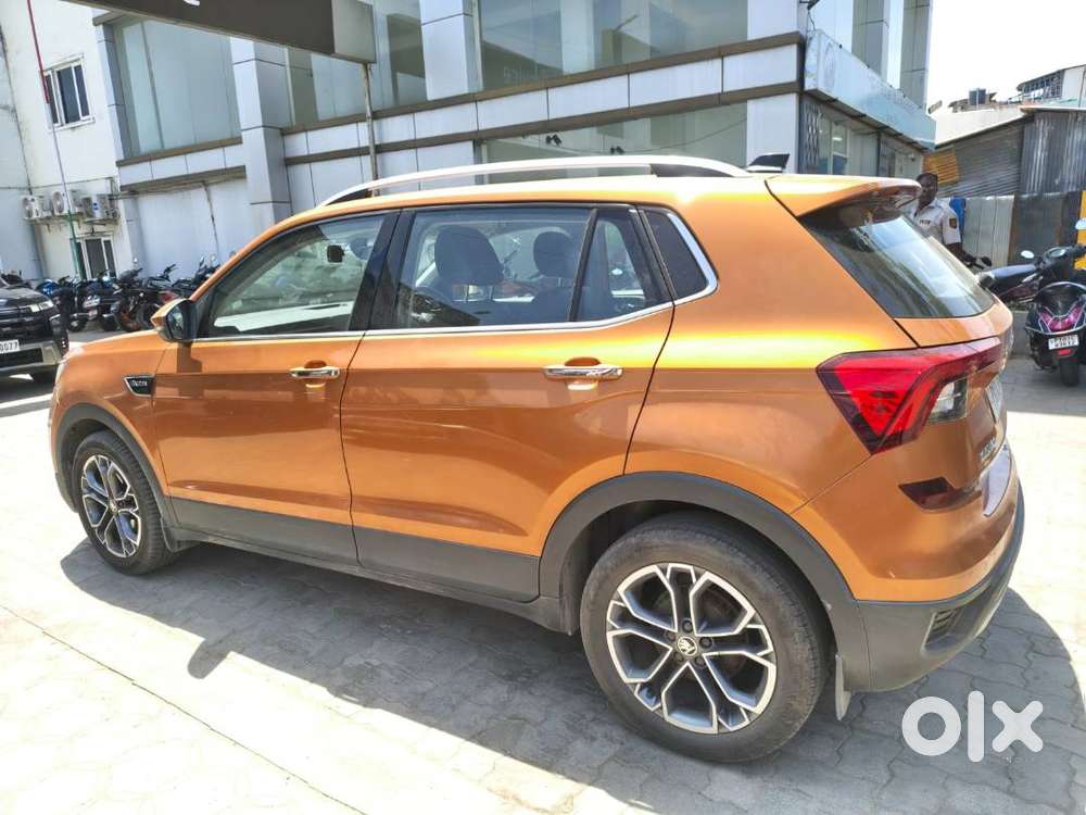 Skoda Kushaq 1.0 Tsi Style Mt