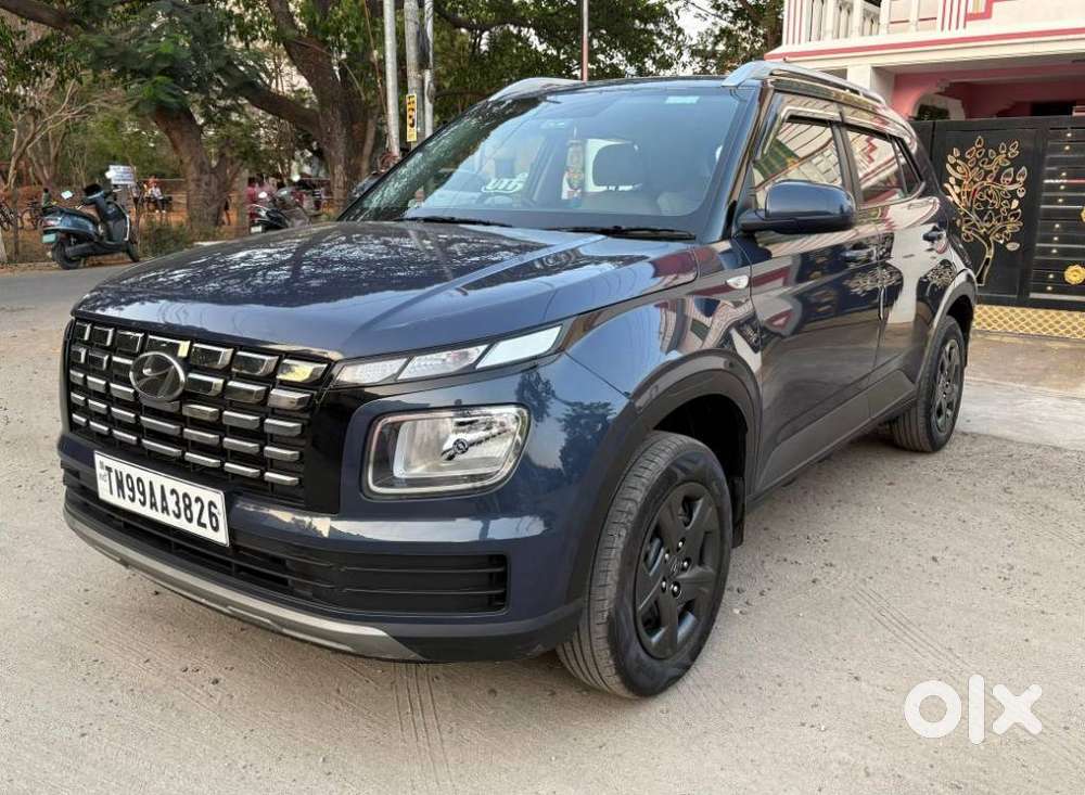 Hyundai Venue S 1.2 Petrol, 2023, Petrol