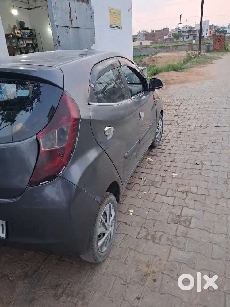Hyundai Eon 2016 Petrol 80000 Km Driven