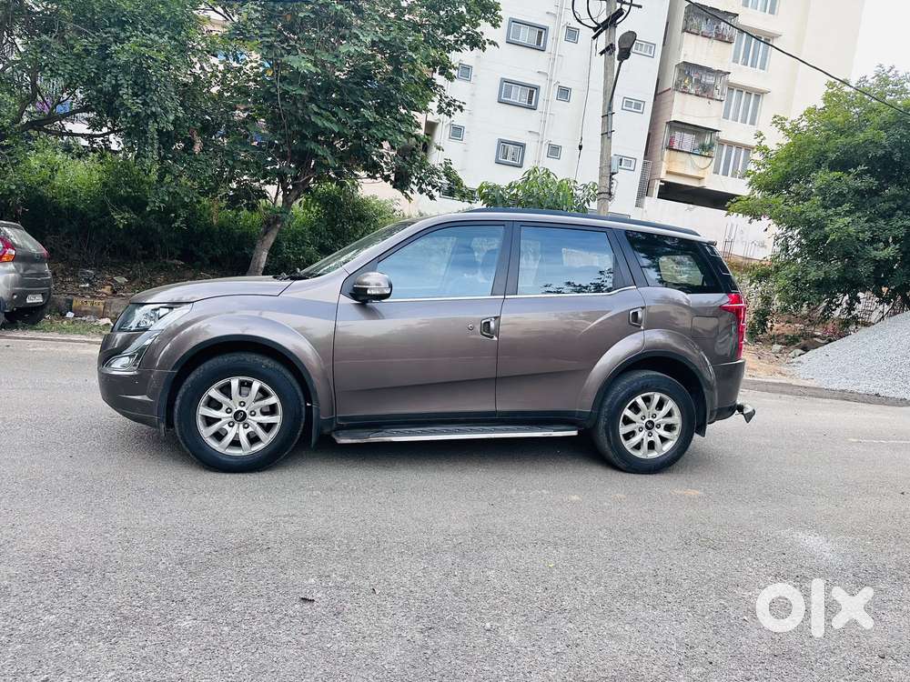 Mahindra Xuv500 2.2 W10 Sportz Edition At, 2017, Diesel