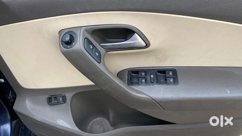 Volkswagen Vento 2010-2013 Petrol Highline At, 2015, Petrol