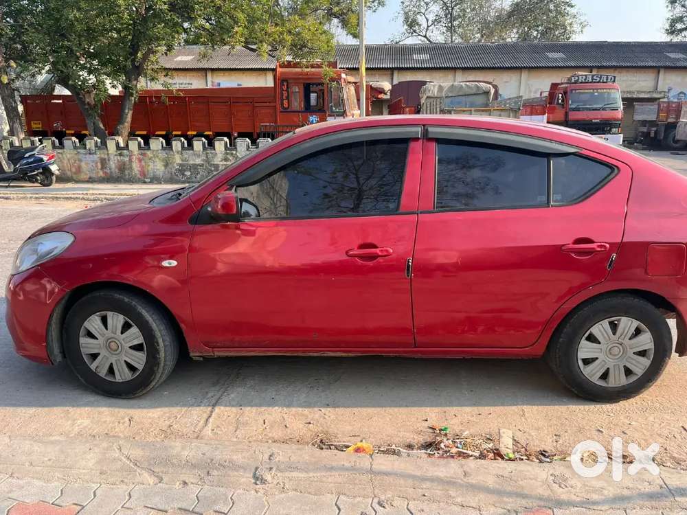 Nissan Sunny Diesel 2013 With 148000 Km