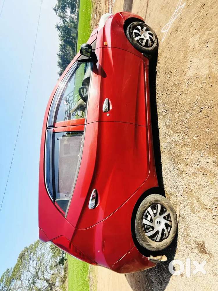 Hyundai Eon 2012 Petrol Well Maintained