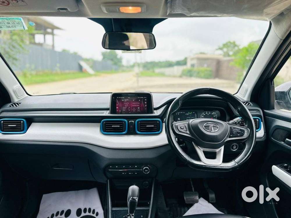 Tata Punch Creative Amt, 2023, Petrol