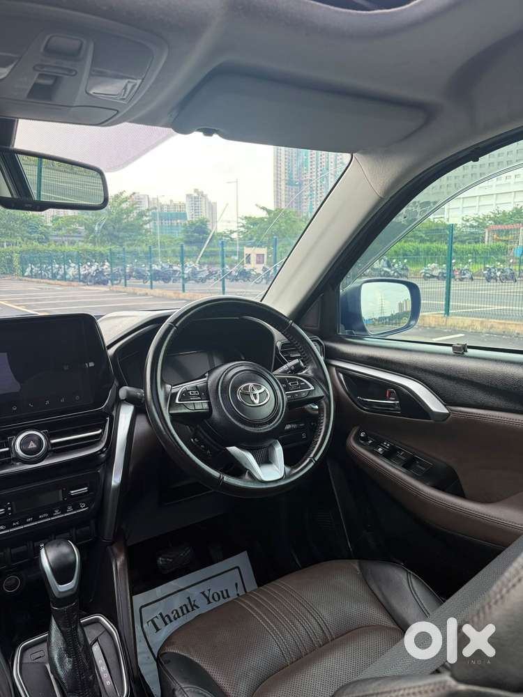 Toyota Urban Cruiser Cruiser Premium, 2023, Petrol
