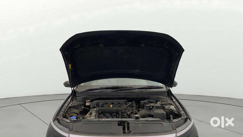 Hyundai Verna 1.5 Sx (o) Petrol Mt, 2024, Petrol