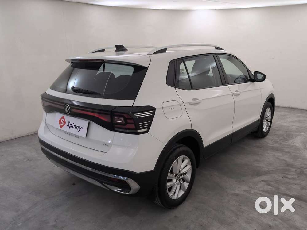 Volkswagen Taigun 1.0 Tsi Highline At, 2022, Petrol