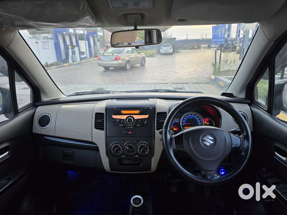 Maruti Suzuki Wagon R Vxi, 2017, Petrol