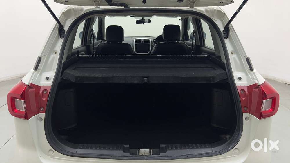Maruti Suzuki Vitara Brezza 1.5 Lxi, 2020, Petrol