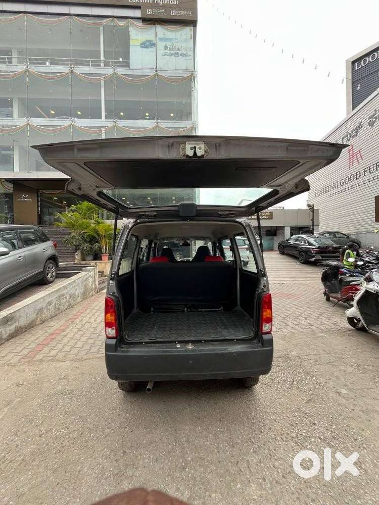 Maruti Suzuki Eeco 5 Str Ac (o), 2022, Petrol