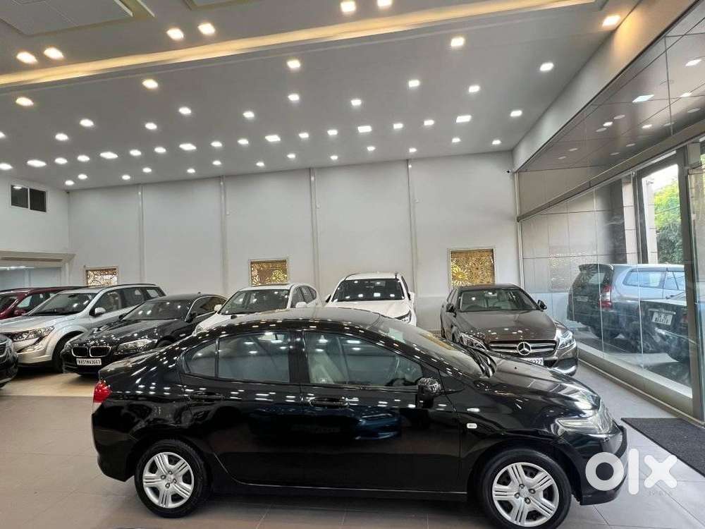 Honda City E Mt I-vtec, 2010, Petrol