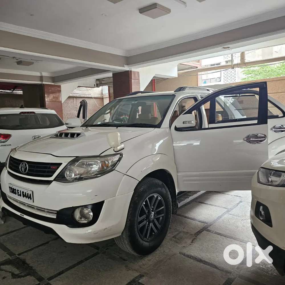 Toyota Fortuner 2016