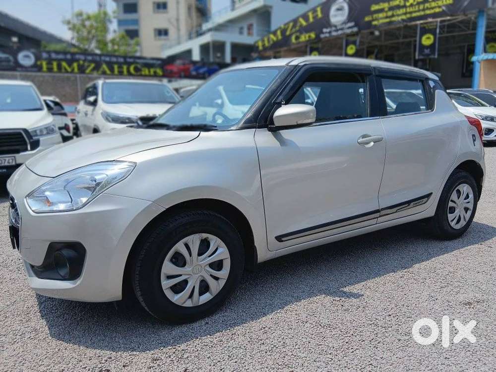 Maruti Suzuki Swift Vxi Optional, 2022, Petrol