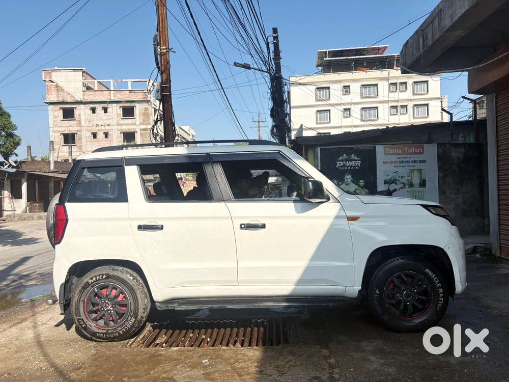 Mahindra Tuv 300 2015