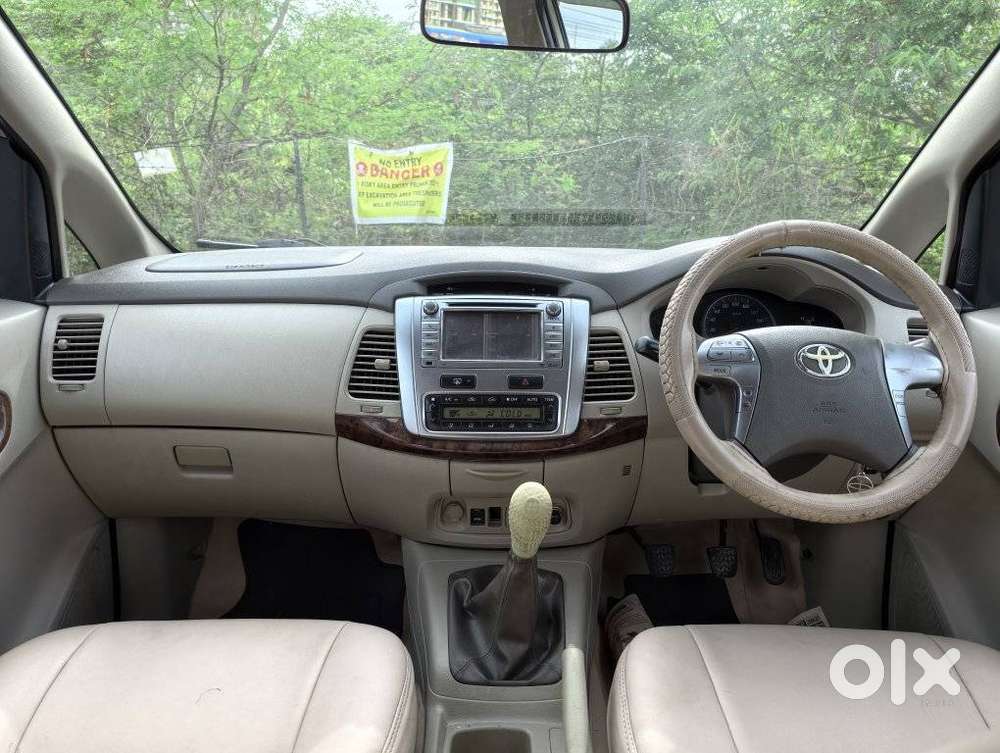 Toyota Innova 2.5 V 7 Str, 2014, Diesel