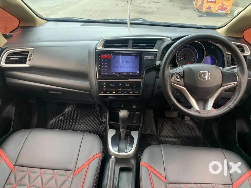 Honda Jazz Cvt 2017 Petrol 61000 Km Driven . Well Maintained.