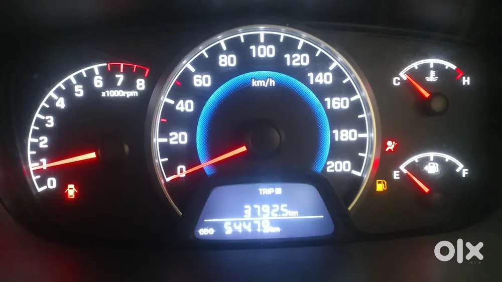 Hyundai Grand I10 2017 Petrol Well Maintained