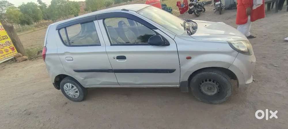 Maruti Suzuki 800 2015