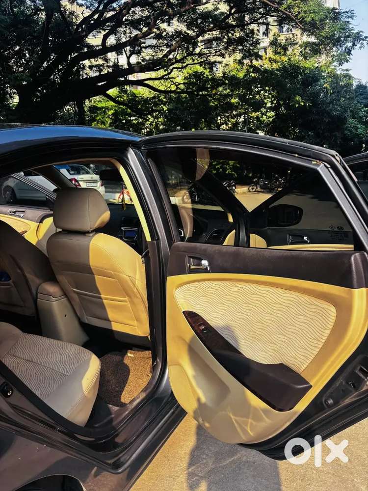 Hyundai Verna Fluidic 2012